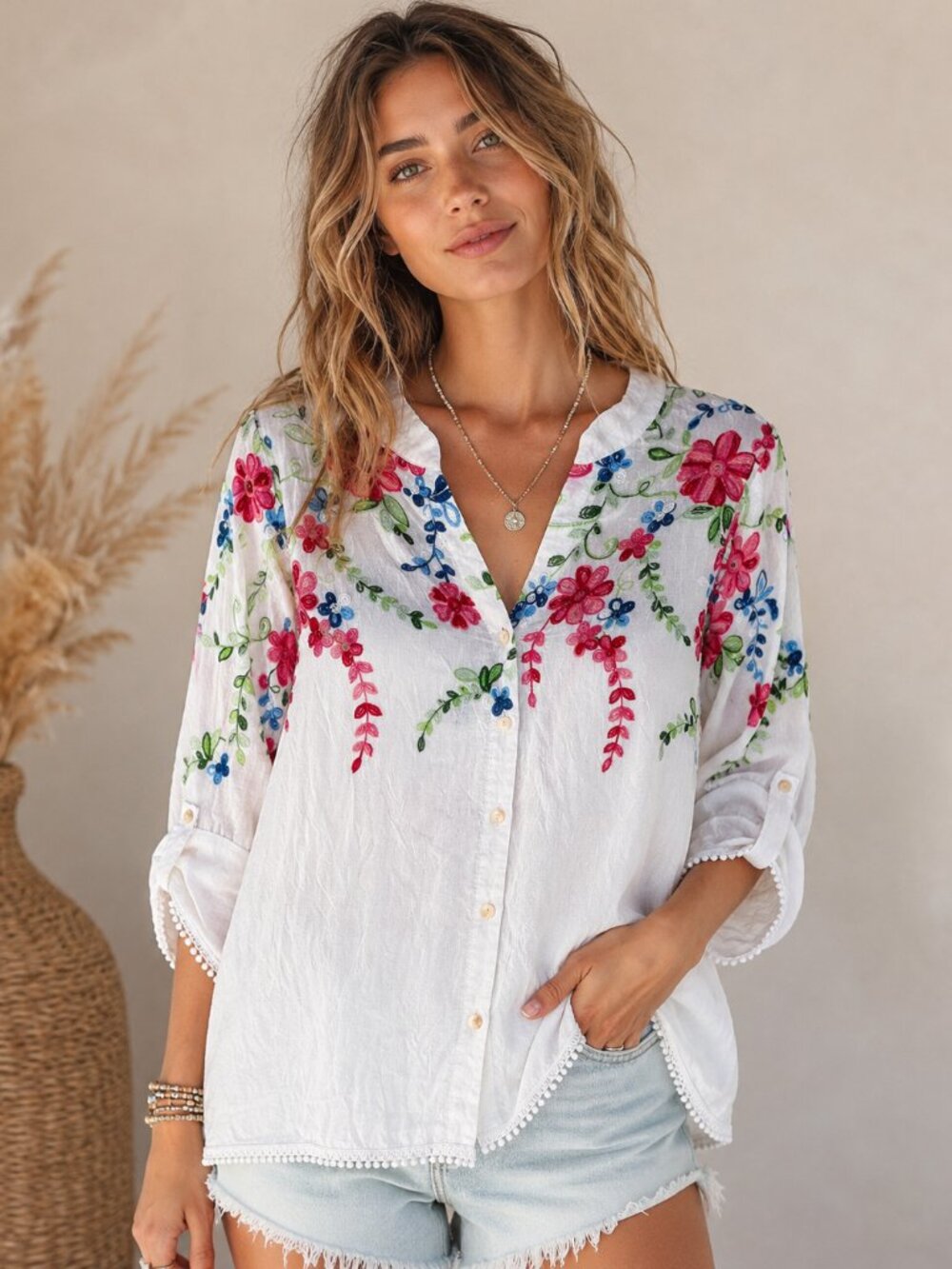 Kindred Floral Embroidered Boho Blouse White Pom Trim Size M